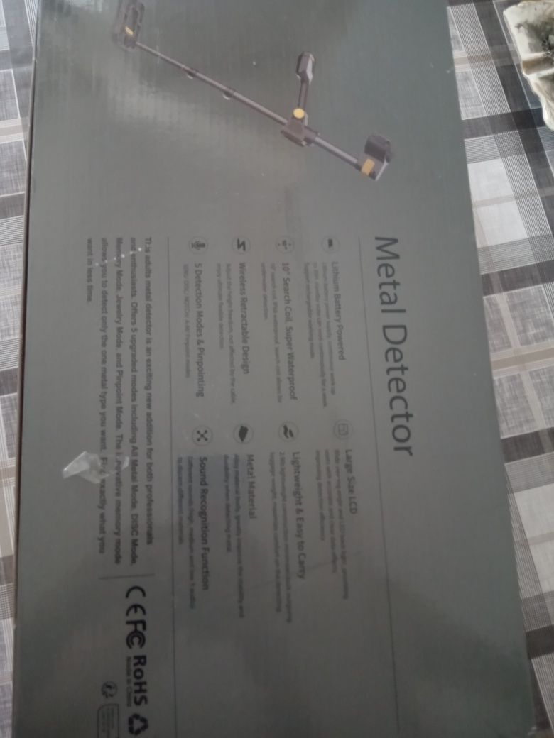 Detector de metale