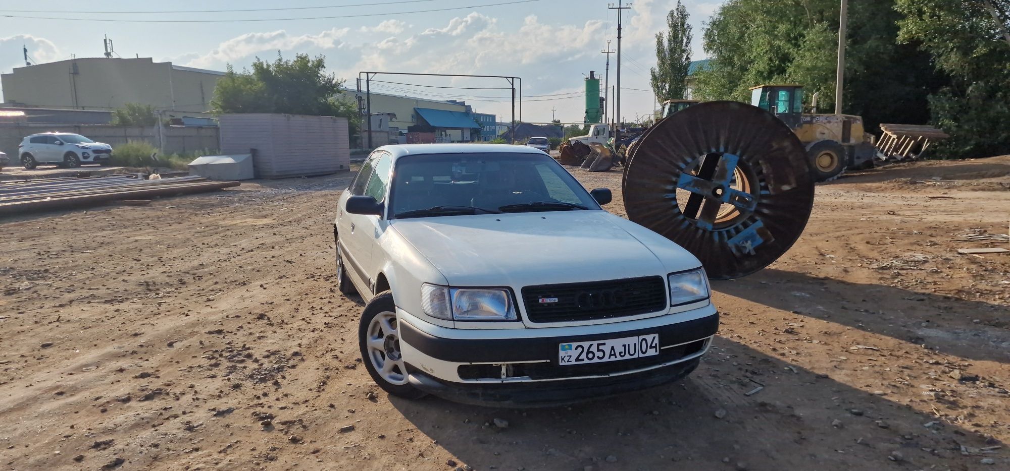 Ауди с4 100 /2.8