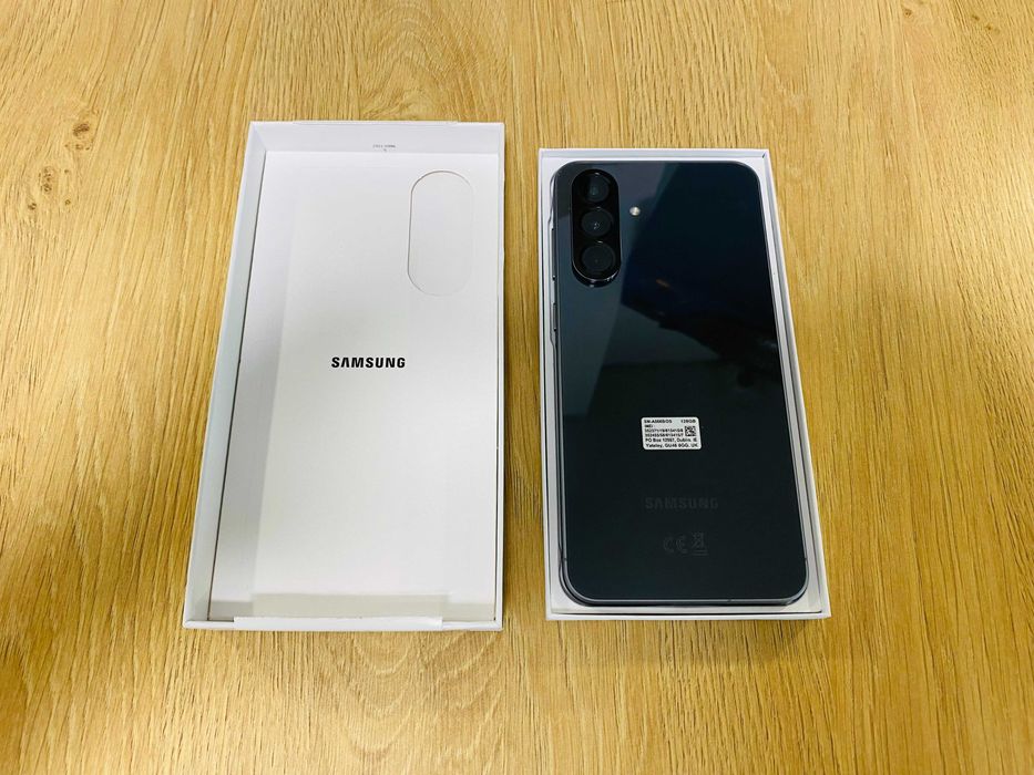 НОВ !!! Samsung Galaxy A56, 8GB RAM, 128GB, 5G, Awesome Graphite