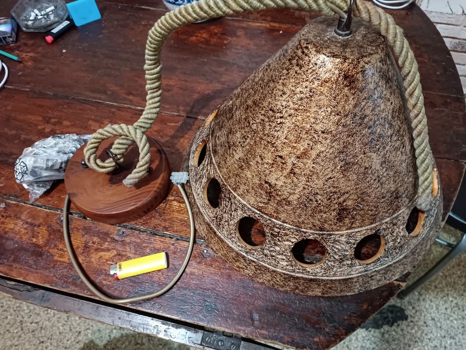 Люстра светильник продам