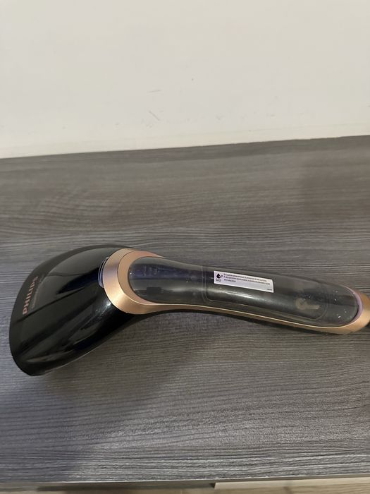 Aparat de calcat vertical cu abur Philips Steam &GoPlus