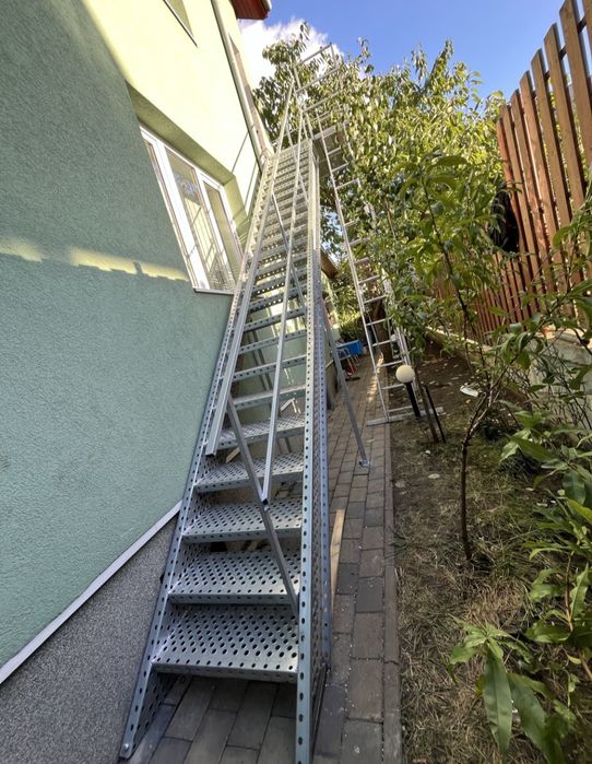 Scara exterior si interior galvanizate profesionale