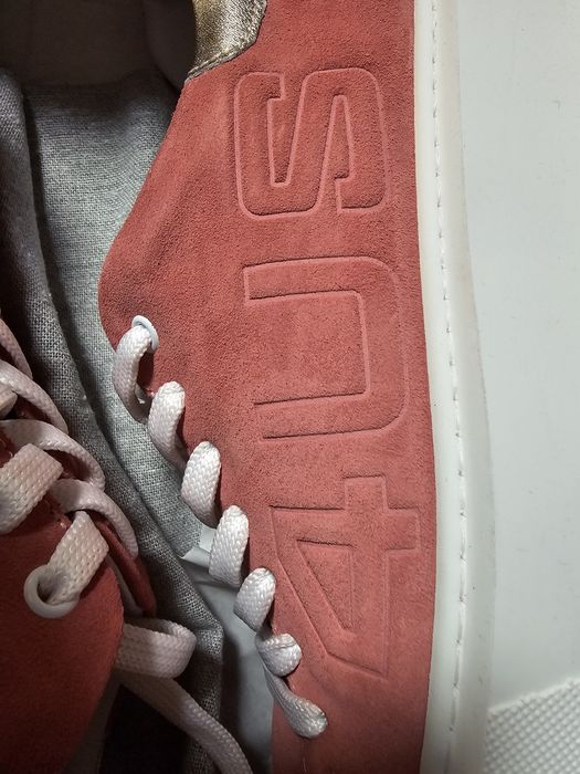 Продавам обувки Пачоти 4US