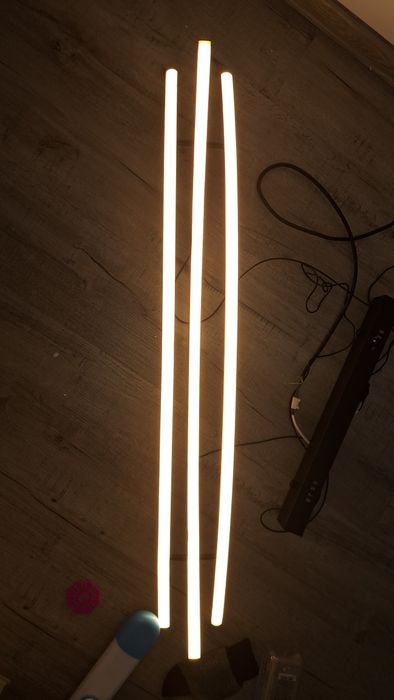 Lampa led cu telecomanda