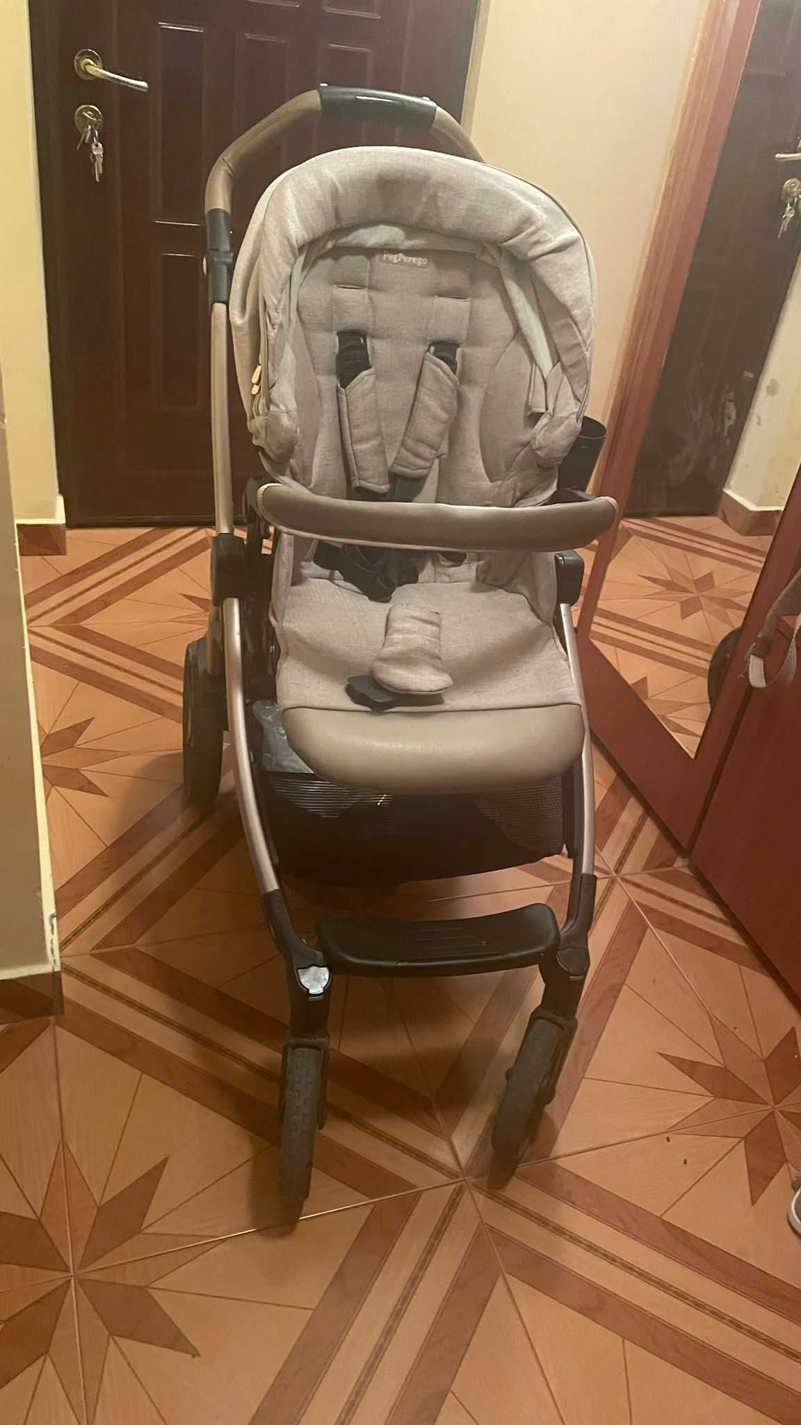 Landou, carucior, scaun auto-scoica 3 in 1 Peg Perego Book