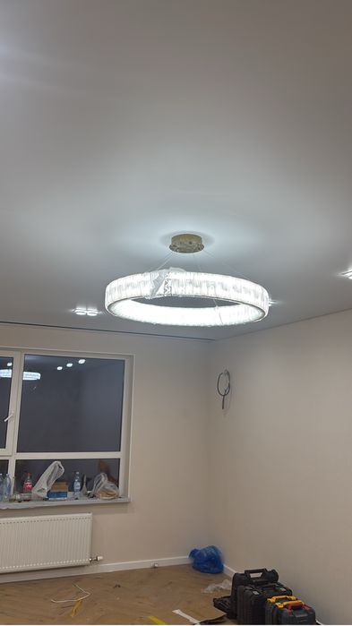 Натяжные потолки