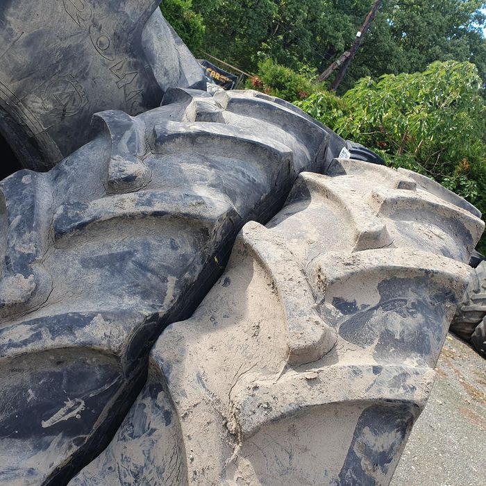 Cauciucuri 13.6R38 Universal Anvelope pentru UTILAJE AGRICOLE