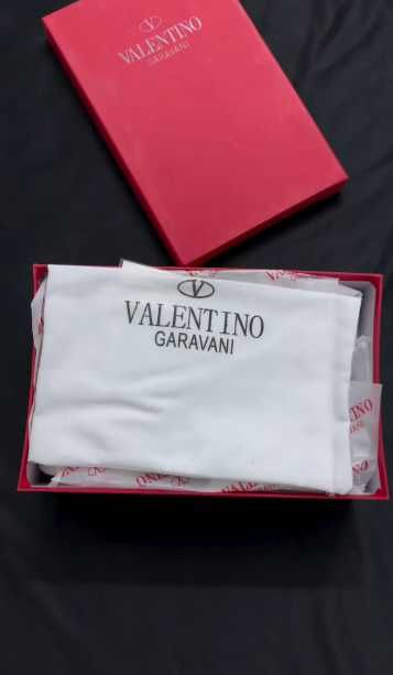 Valentino Gavarani Luxury Sneakers(36-44н)