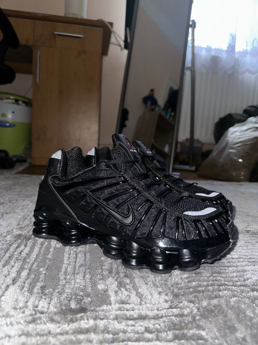 Pantofi Nike shox