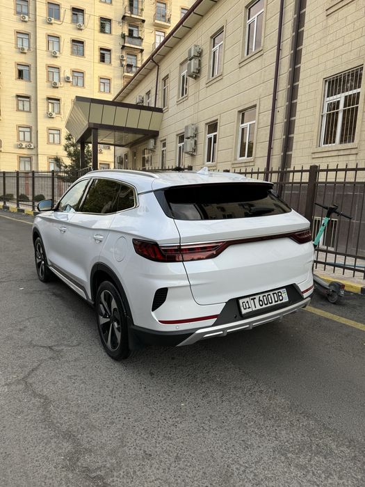 Byd song plus flagship