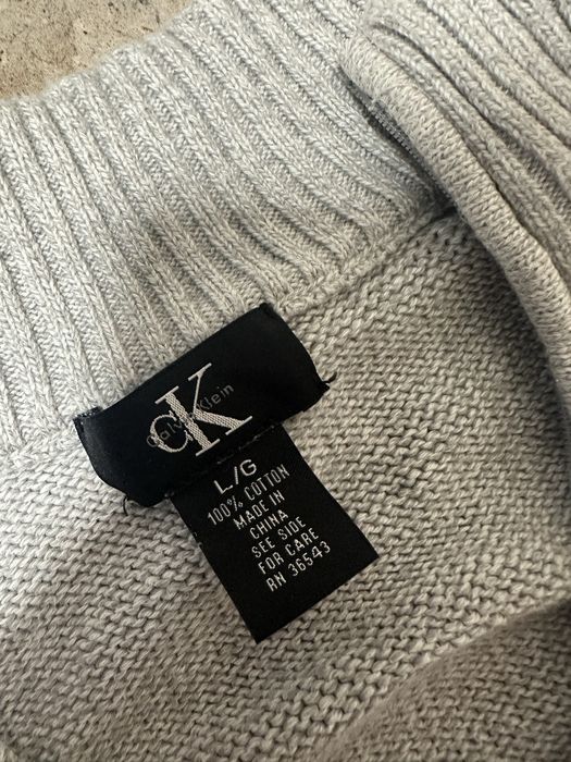 Calvin Klein half zip up