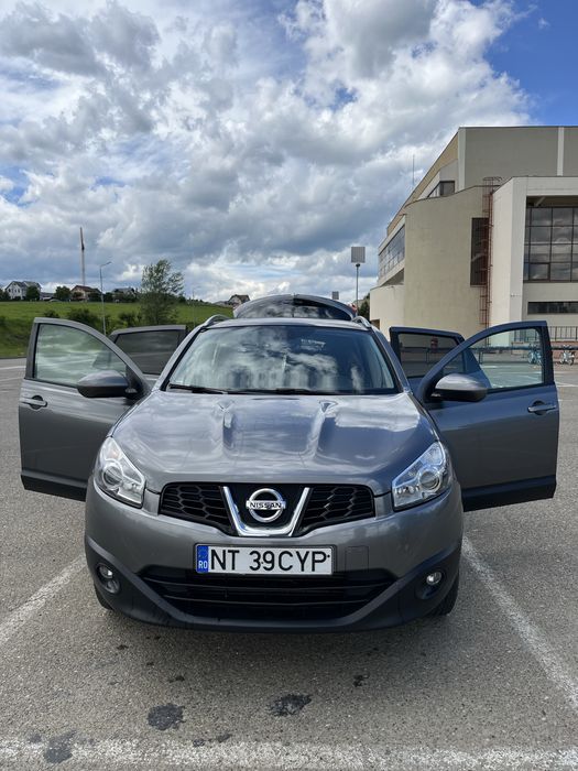 Vând Nissan Qashqai 1.5Dci