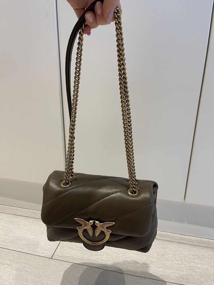 Кожена чанта Pinko