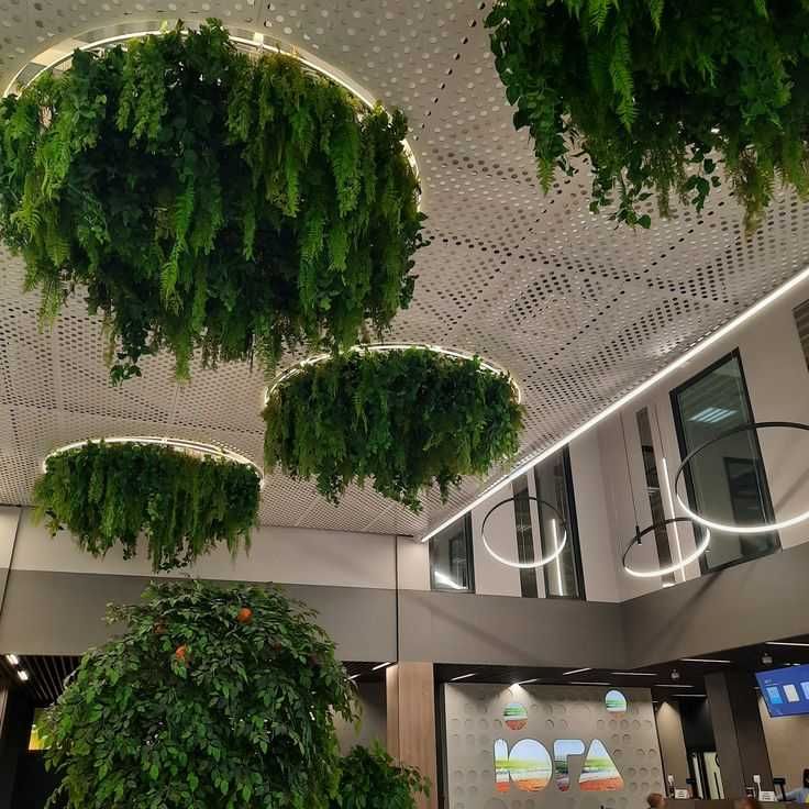 Люстры из искусственных растений