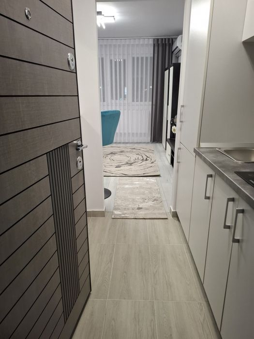 Garsoniera 21 mp, Kaufland Nicolina, per. fizică, renovată total, lux