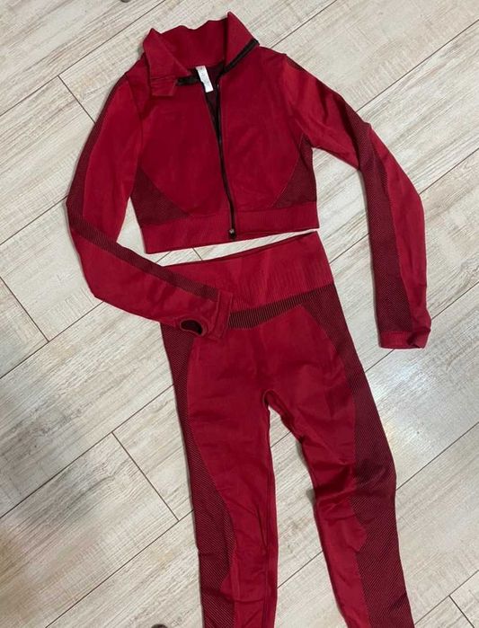 Спортивный костюм женский, S размер