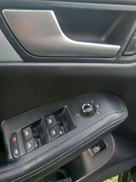 Vând Audi Q5 S Line