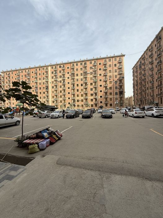 Ассалому Аллайкум Вокзал уз газ оил кизил Дом 74 квадрат 3 ҳоналик Нав