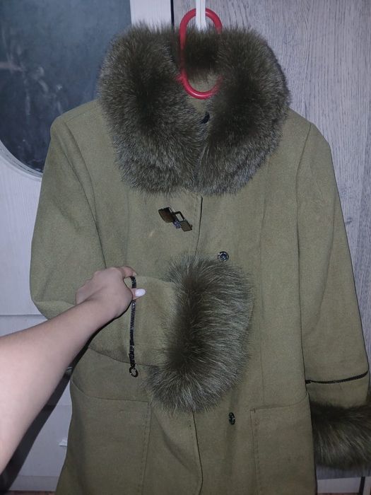 Пальто сатылады Бағасы келісімді