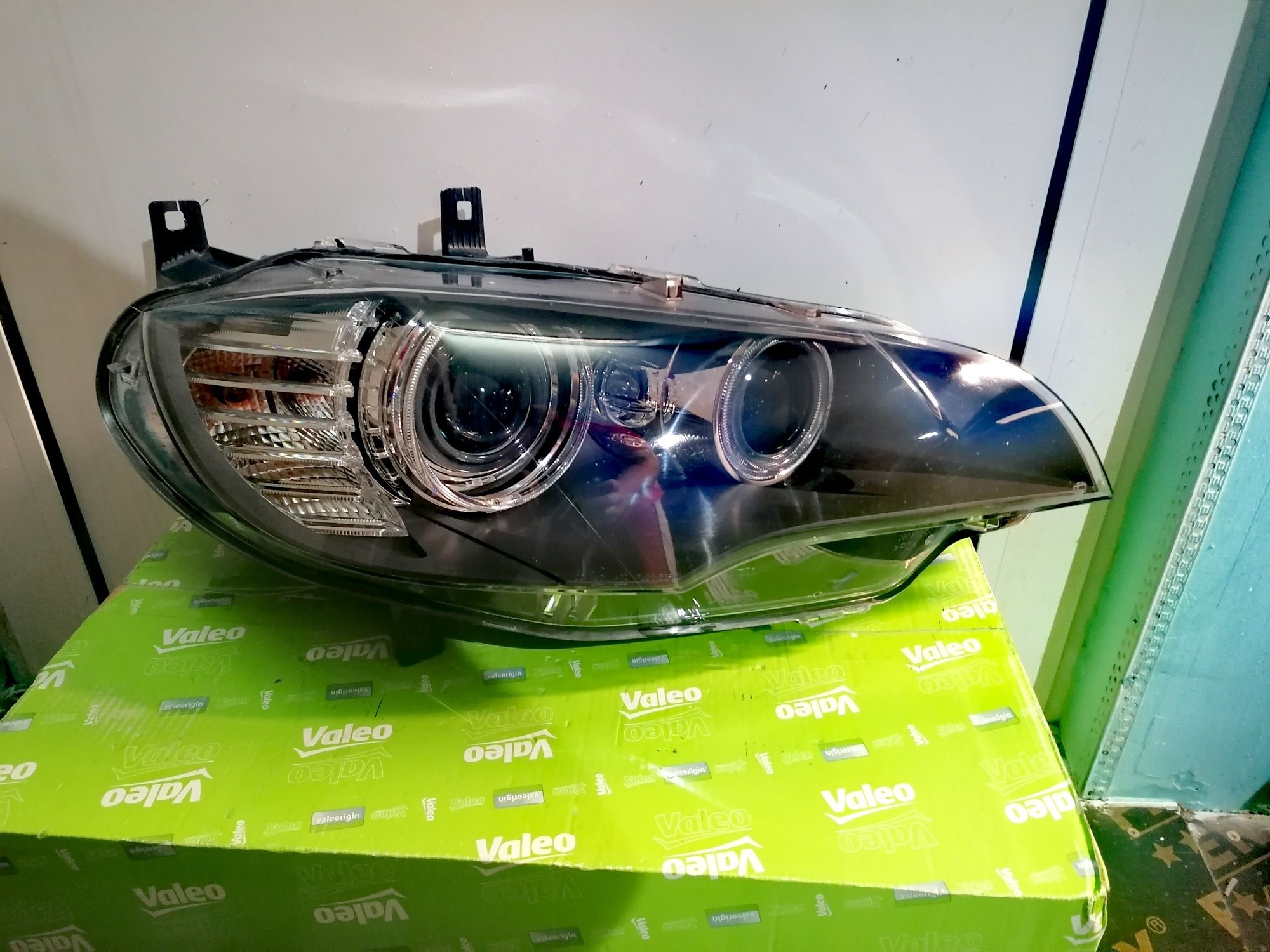 Фар Фарове за БМВ Х6 Е71 Е72 Х5 М Е70 / BMW X6 E71 E72 X5 M E70 US Lci