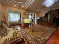 Продается 5/3/5 на Карасу - 1 площадь 110м² с Ремонтом !