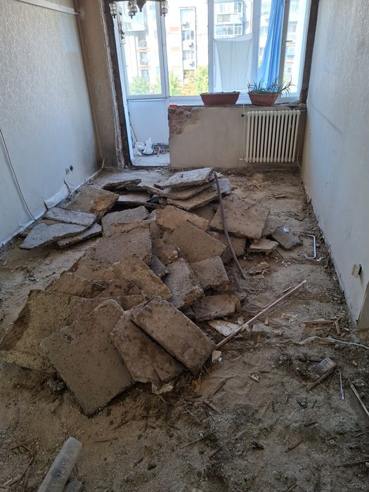 Demolari decopertari gresie faianta șapa tăiaturi beton transpor moloz