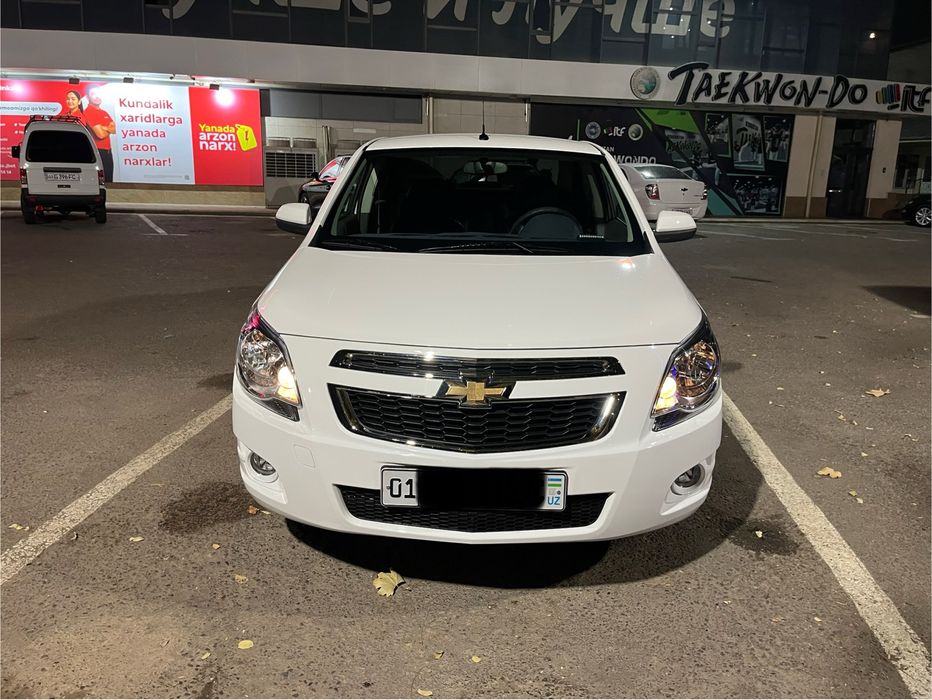 Кобальт 2025 автомат сотилади