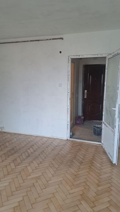 Vand sau închiriez Garsoniera 30mp in Turda spate la materna Macilor7