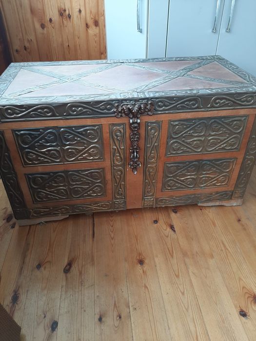 Сандық сундук продам