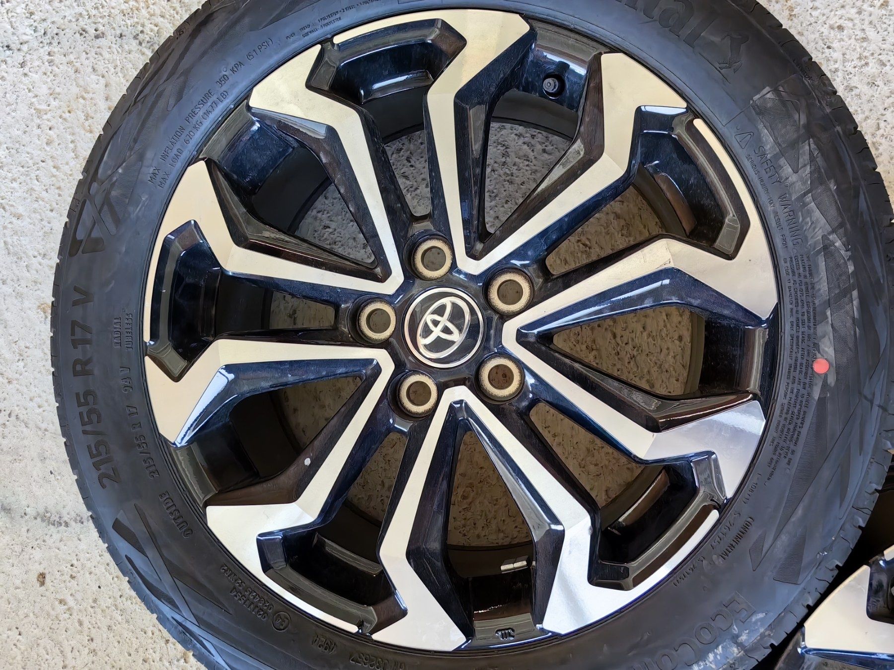 Джанта Toyota Yaris Cross 2025г 17 цола 5х114,3
