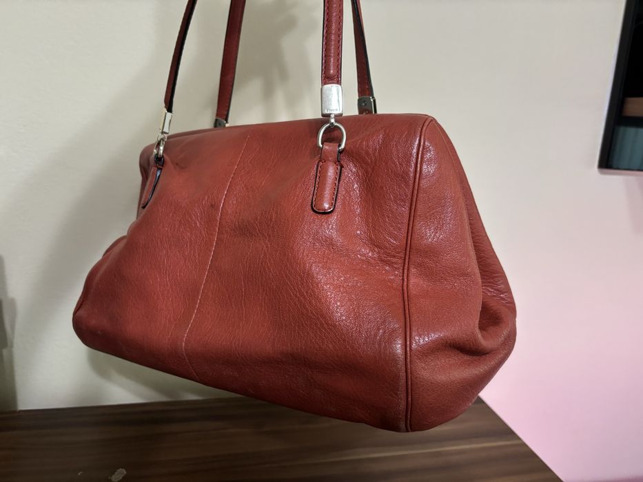 Чанта Coach с касова бележка и сертификат