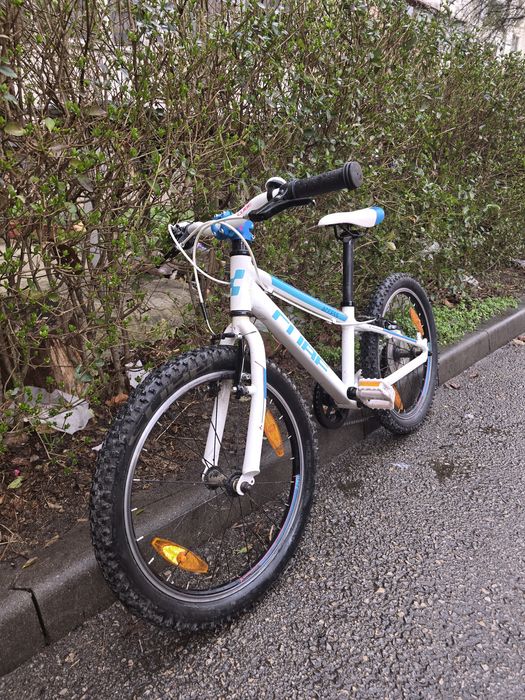 Cube Access 200 – детски велосипед 20″, отлично състояние