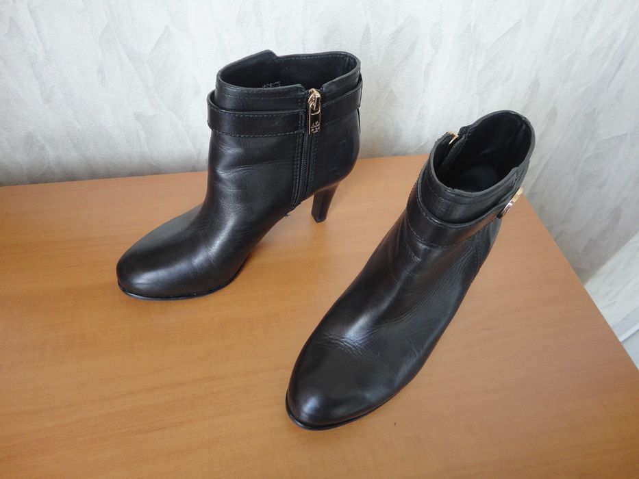 N37,5 Torry Burch/естествена кожа/дамски боти