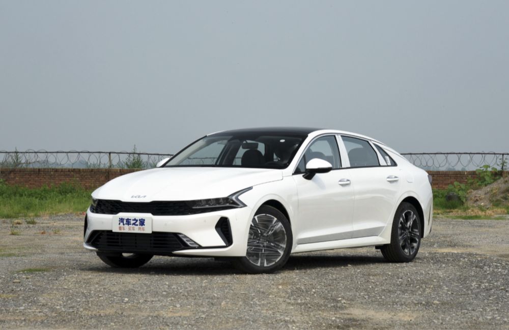 Прдам запчасти на Kia k5