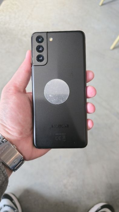 Samsung galaxy S21 plus