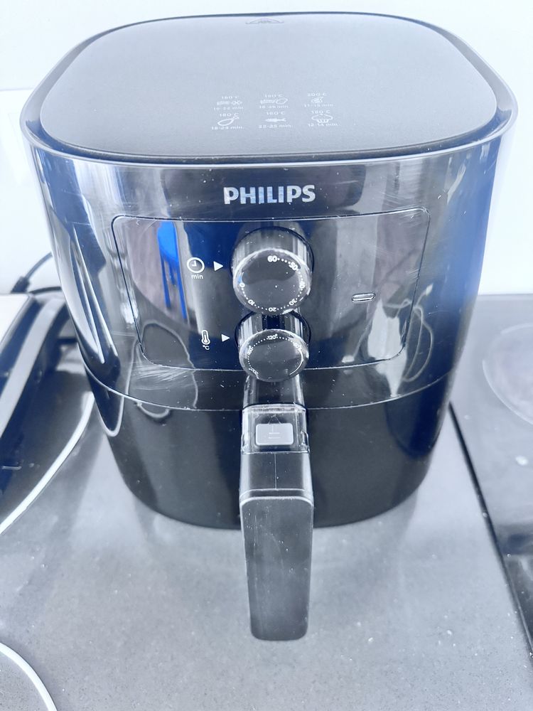 Уред за готвене с горещ въздух / Airfrier Philips HD9200