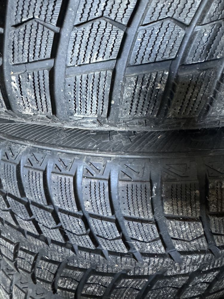 Нови 4 зимни гуми с джанти 275/50R20