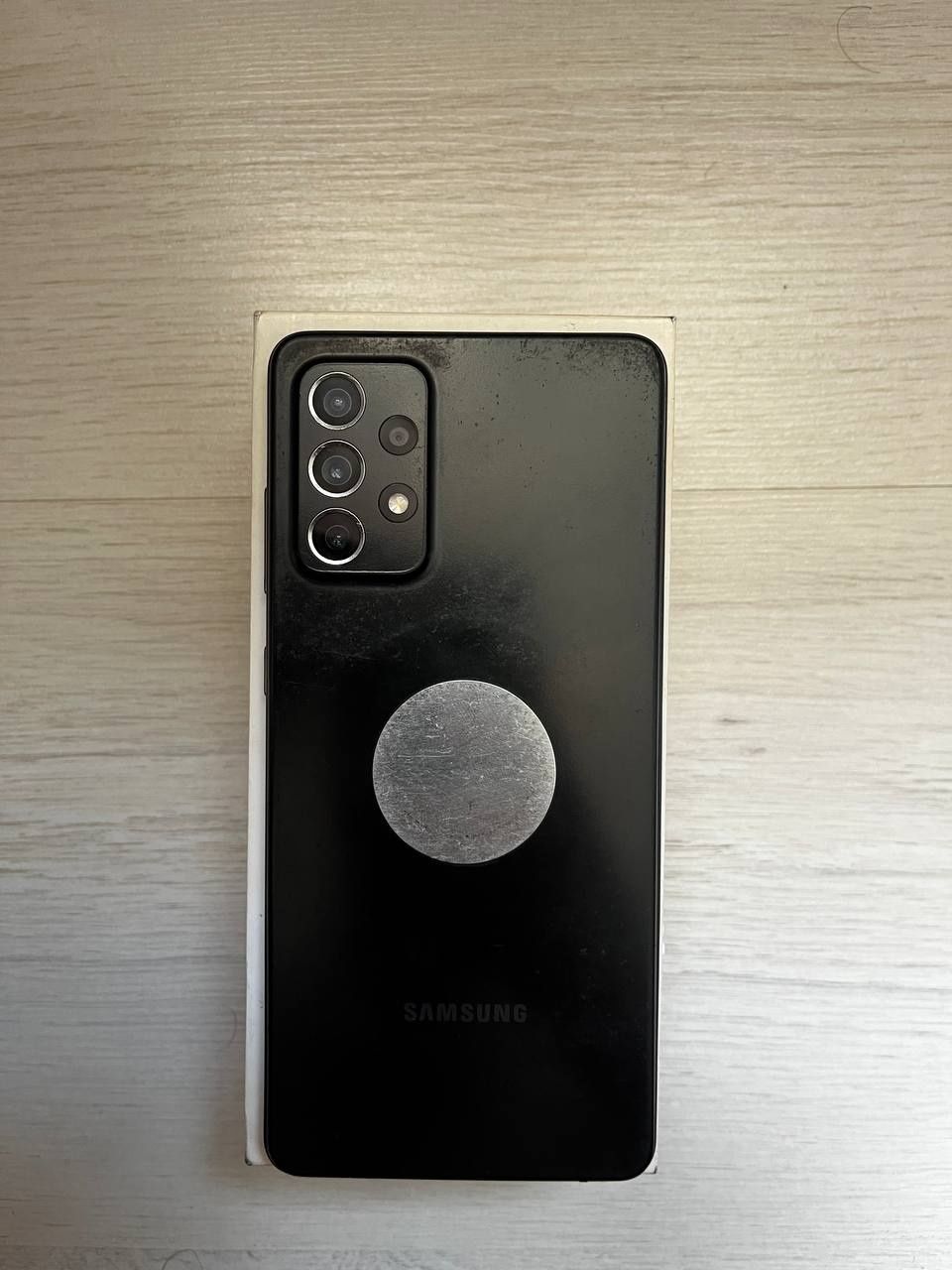 Samsung. A 72 128GB
