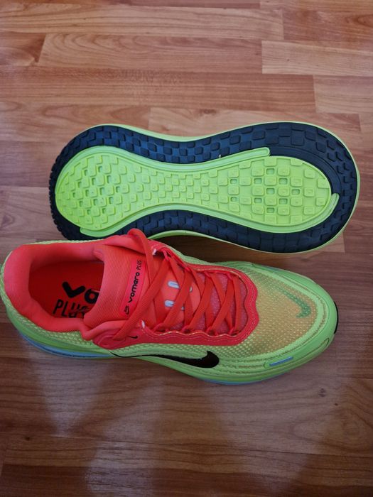 Adidași Nike Vomero plus original