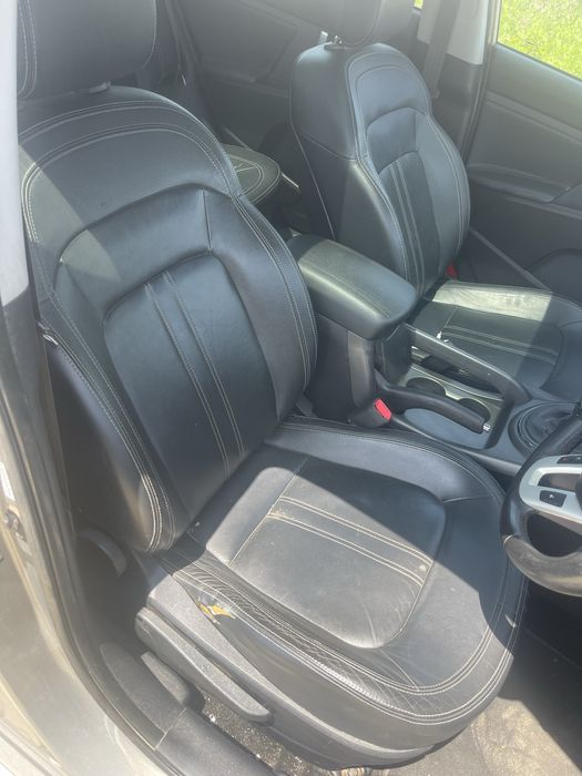 Dezmembrez kia sportage 2.0 d4ha