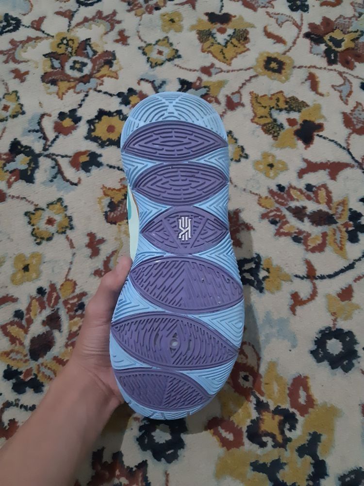 Кросы nike kyrie 5 Squidward