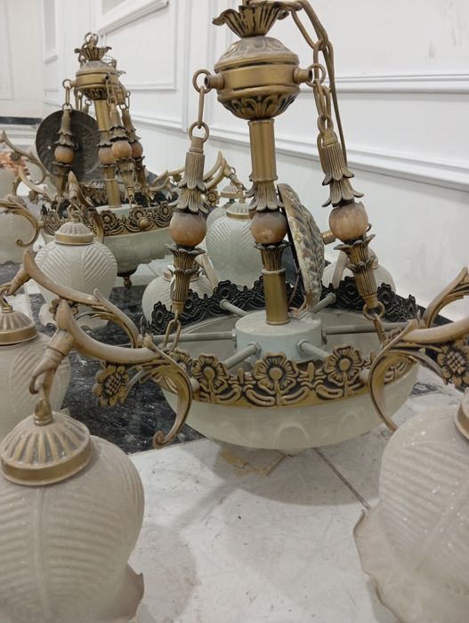 Люстра 5 шт б/у по 70 тыс