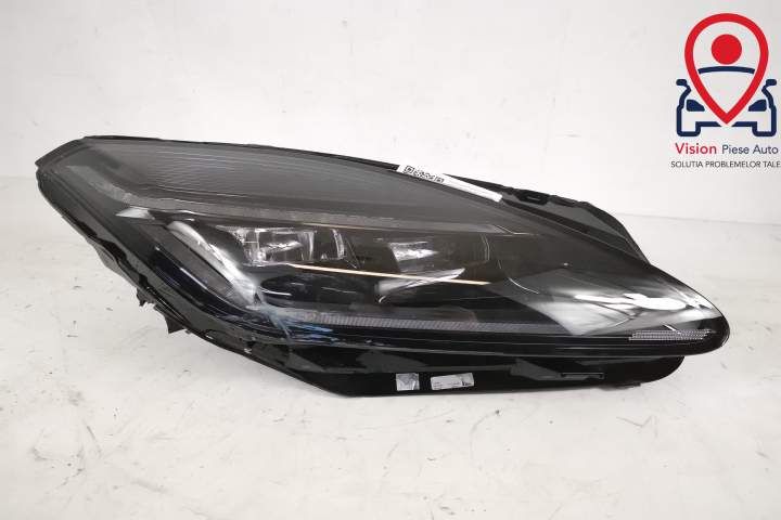 Фар Дясно Оригинален Пълен Лед Адаптивен Премиум РТ С Led модул ПОВРЕД