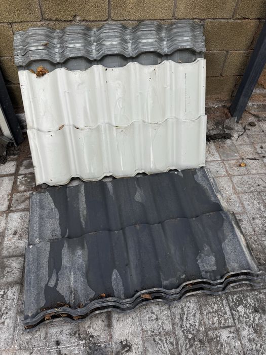 Продам б/у металлочерепицу Венеция