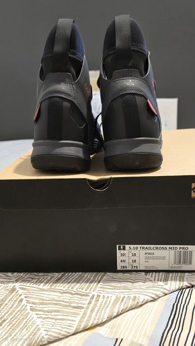 Adidasi FiveTen x Adidas Trailcross mid