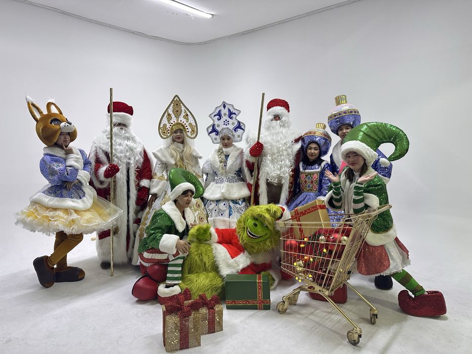 Аяз ата  Ақша қар Дед Мороз Снегурочка