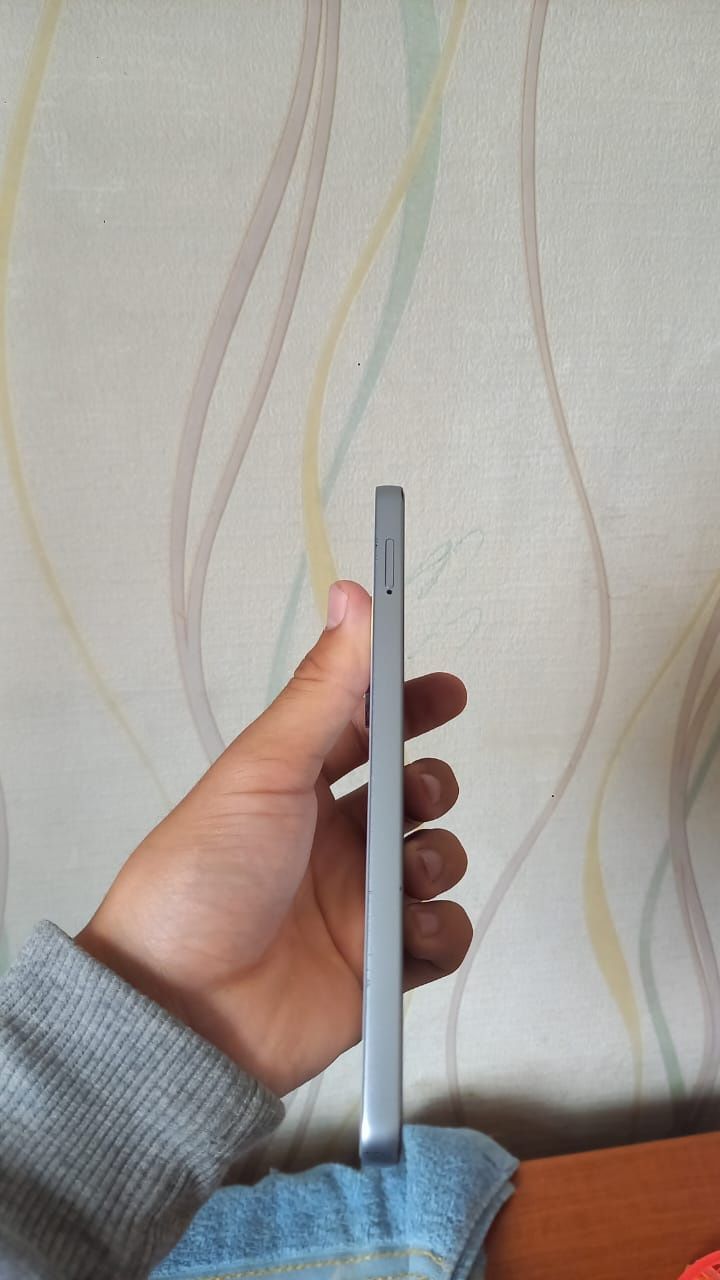 Смартфон:Tecno camon 19