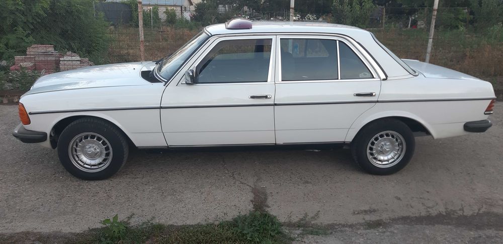 Mercedes , vehicul istoric