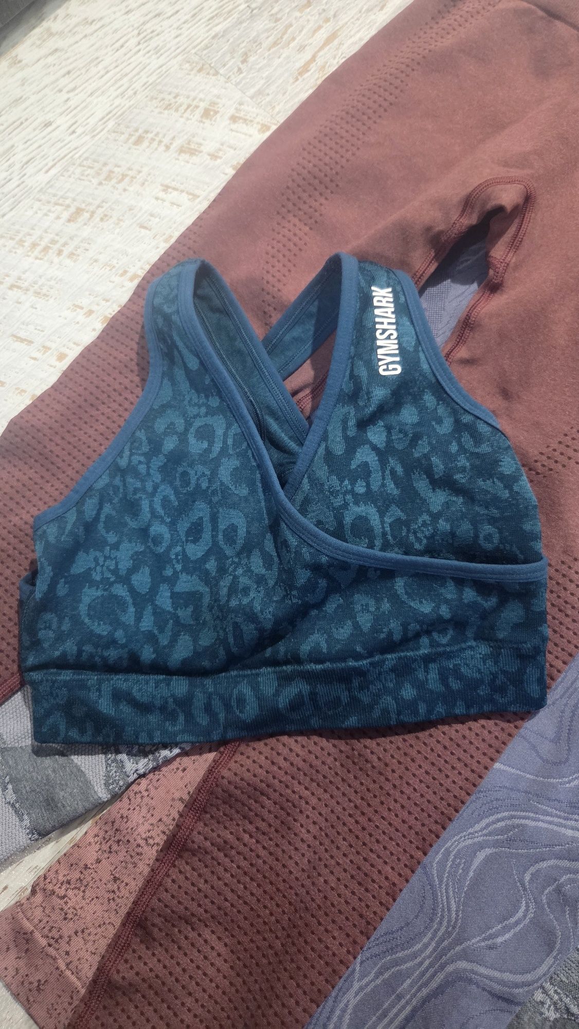 Gymshark Спортни дрехи размер S