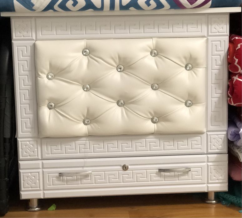 Сандық сатылады!